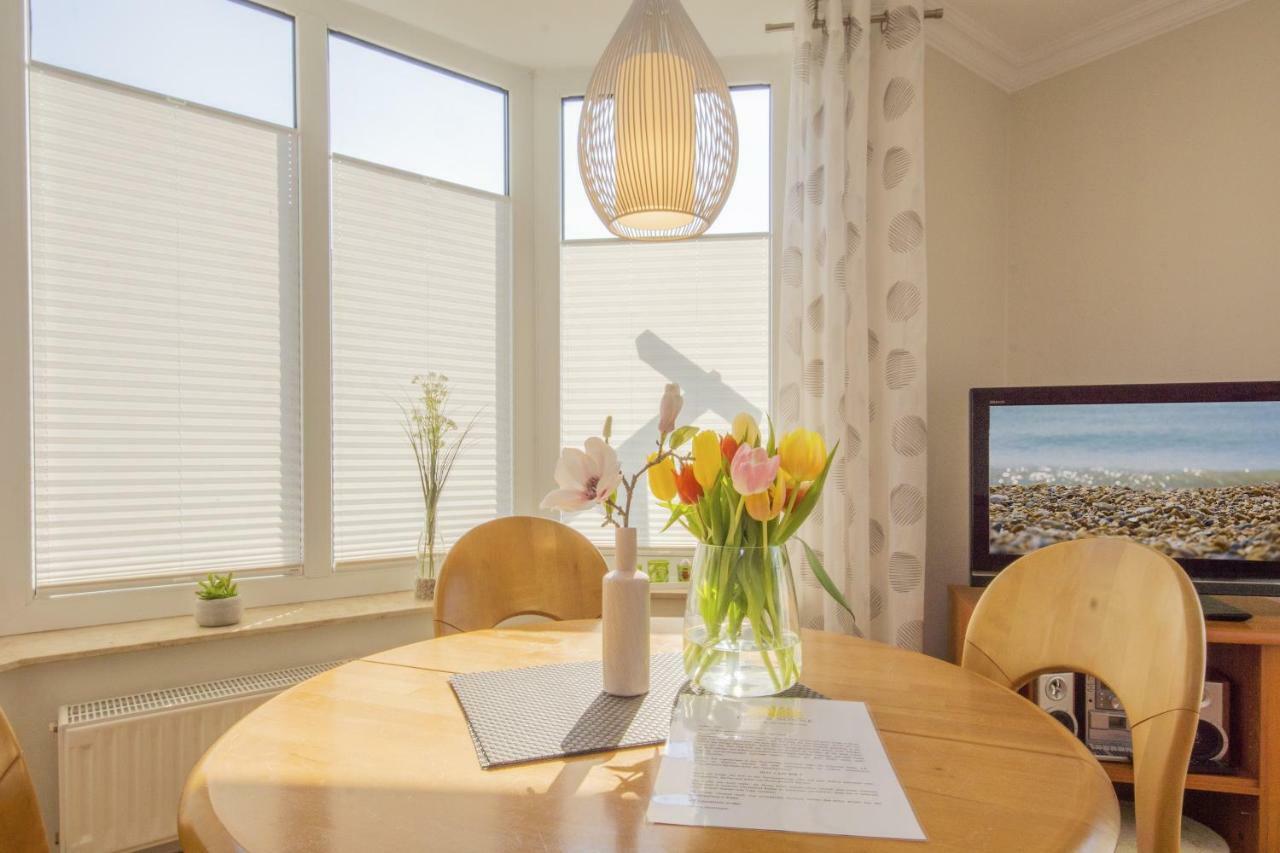 Haus Rugensonne Apartment บาเบอ ภายนอก รูปภาพ