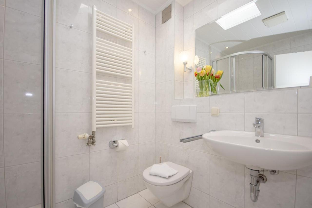 Haus Rugensonne Apartment บาเบอ ภายนอก รูปภาพ